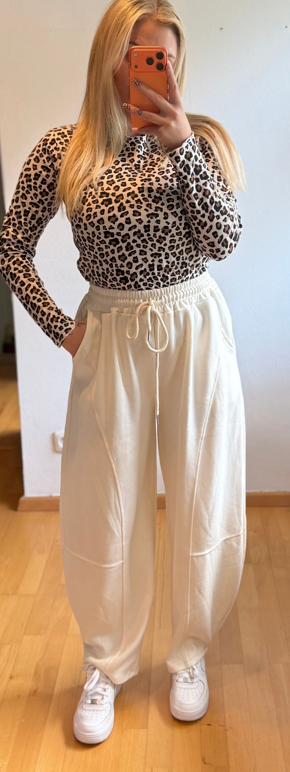 Barrel Jogger Creme