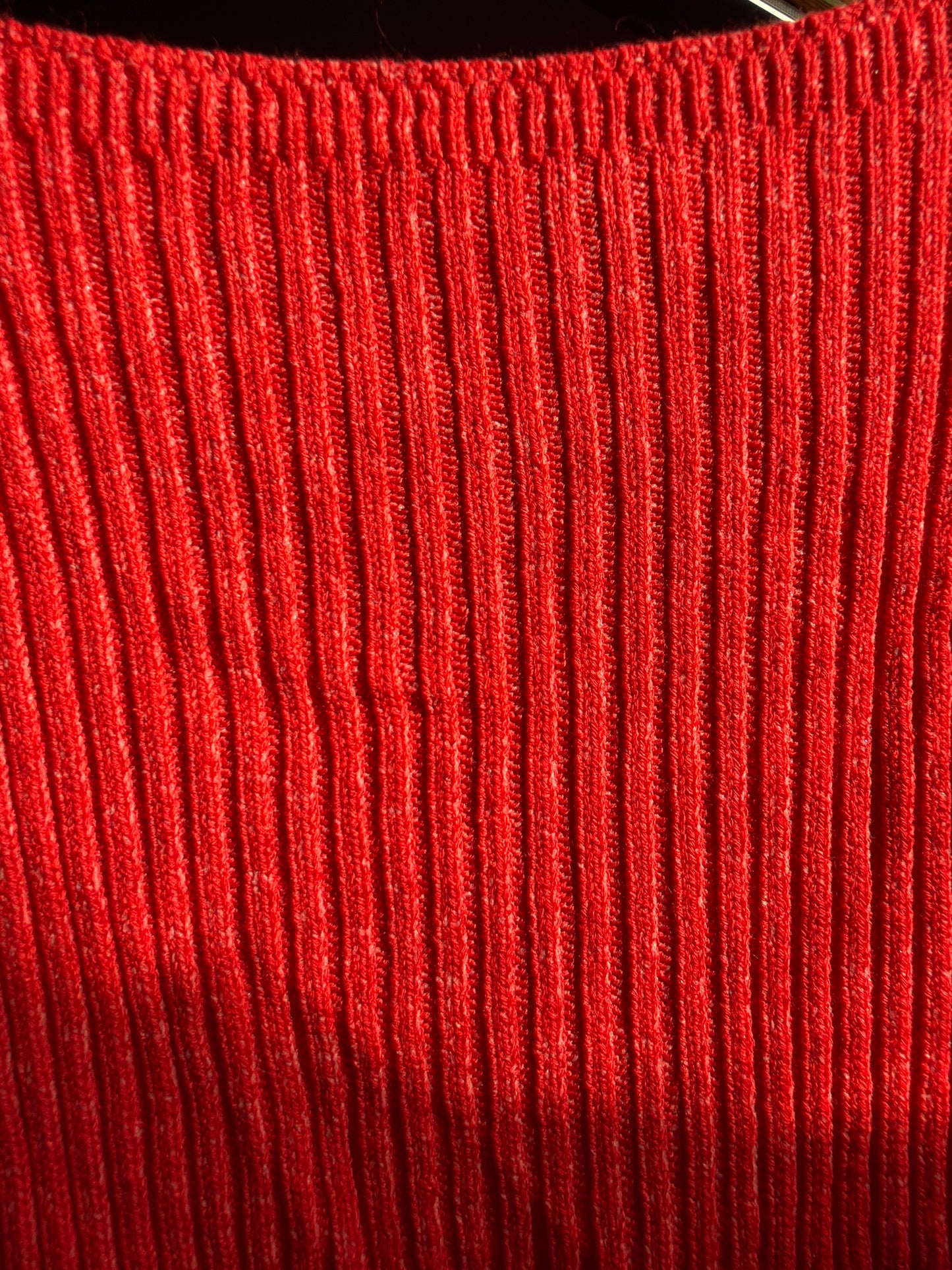 Rüschen Rot Meliert