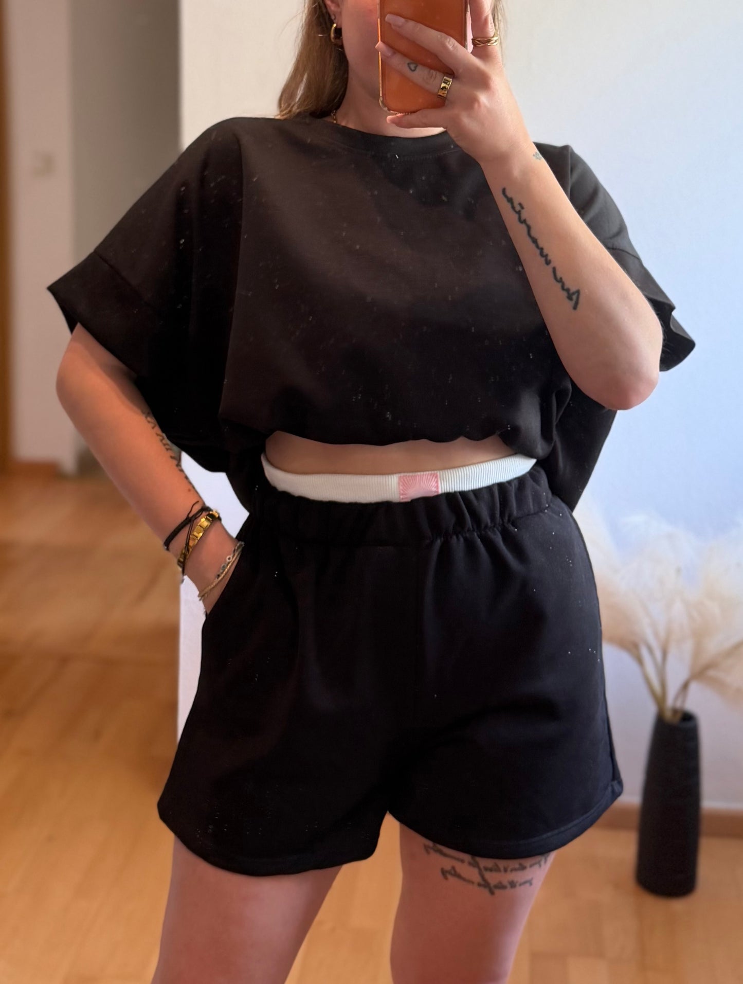 Short Black