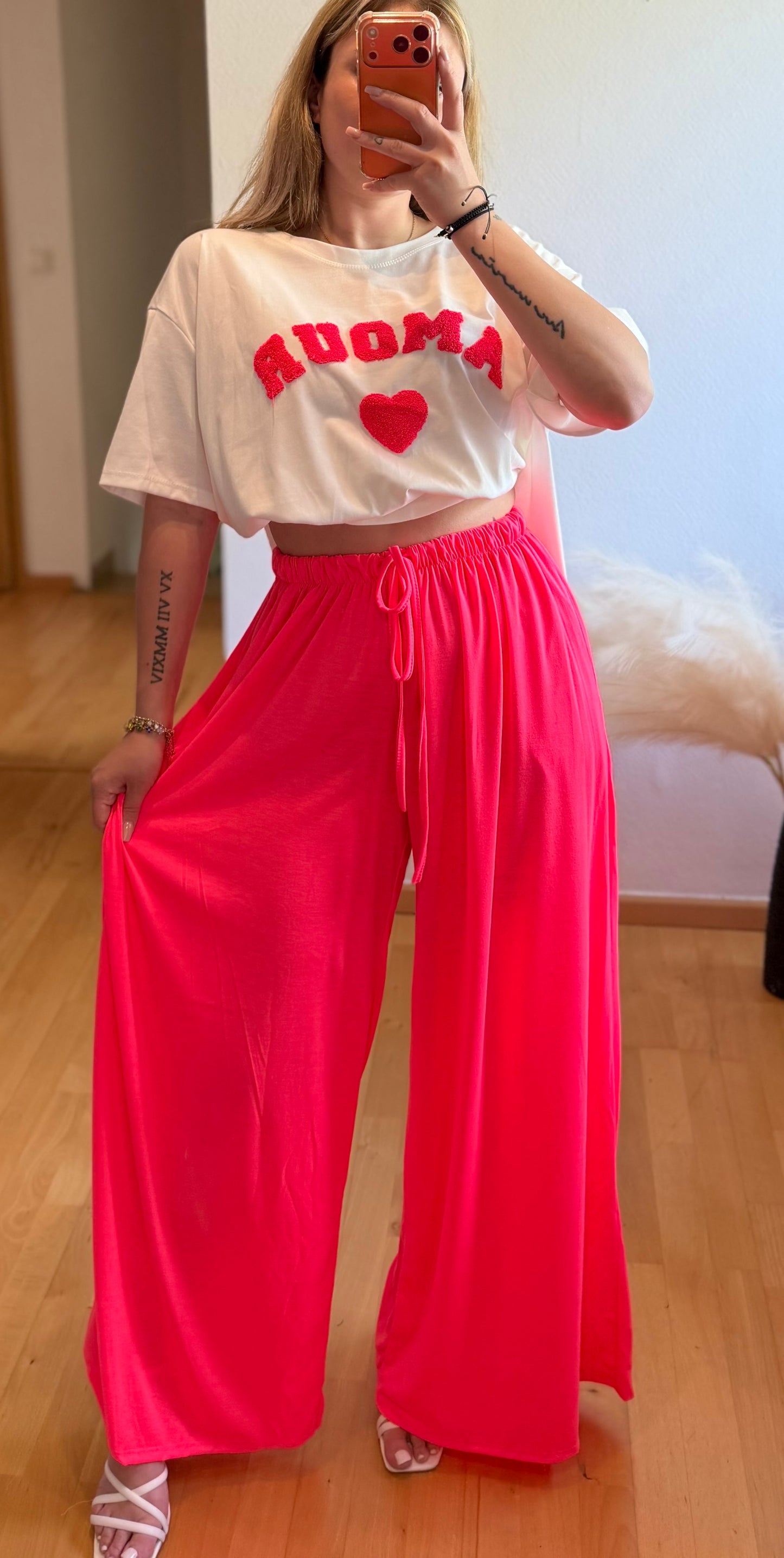 AMOUR White/Pink