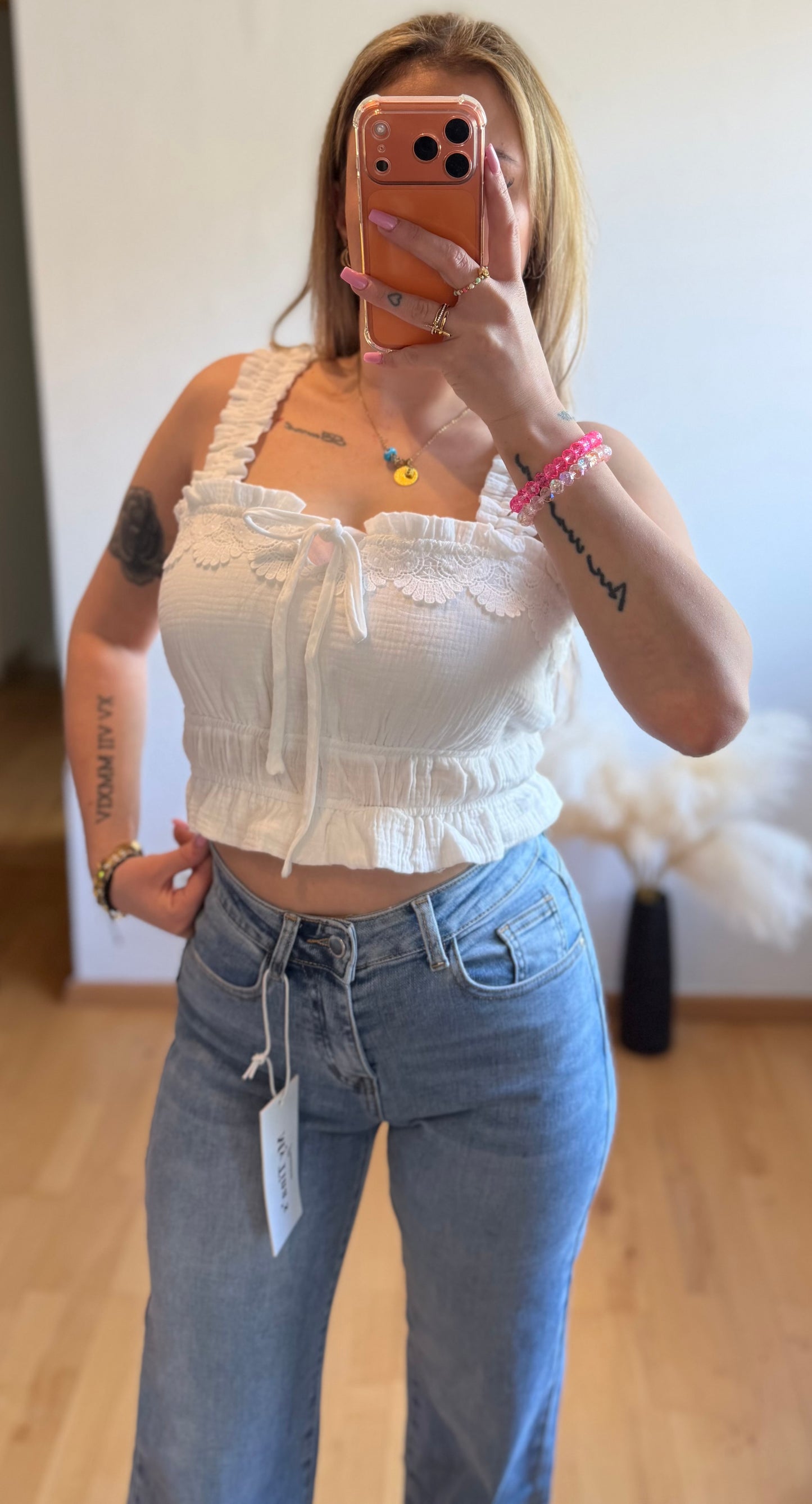 Top mit Details White