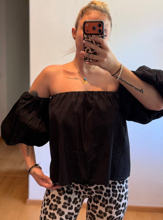 Off Shoulder Black