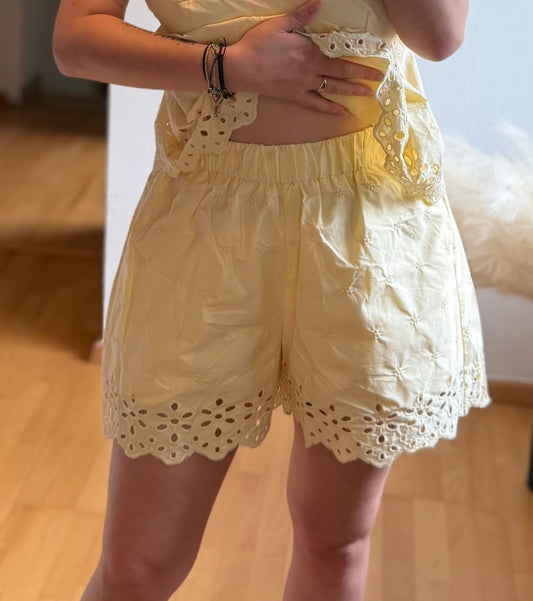 YELLOW Short