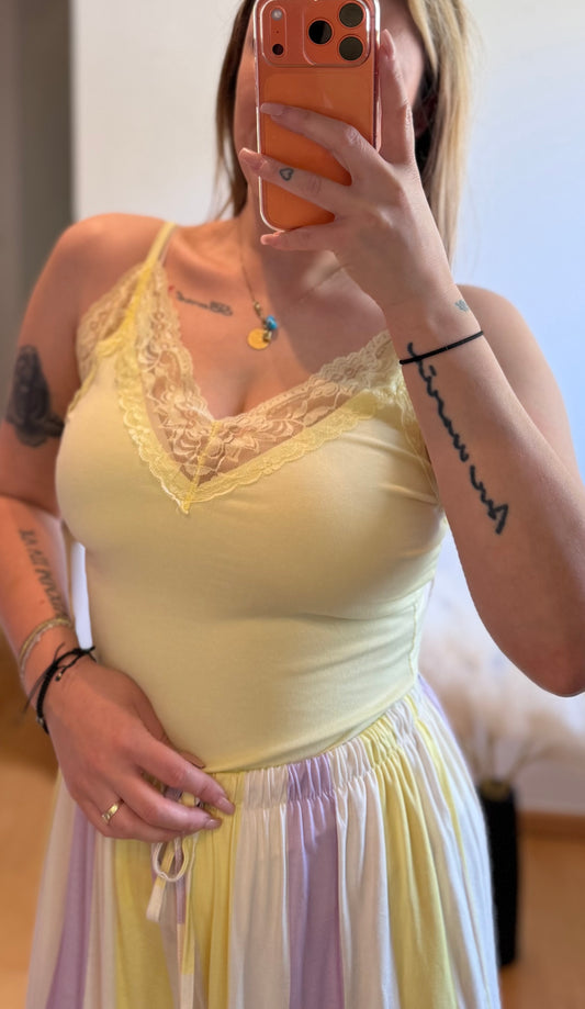 Spitzen Top gelb