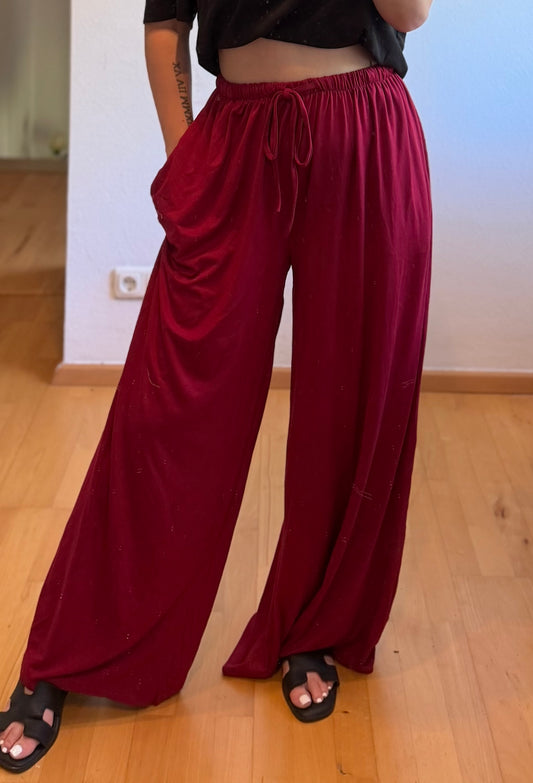 Vika Hose Red