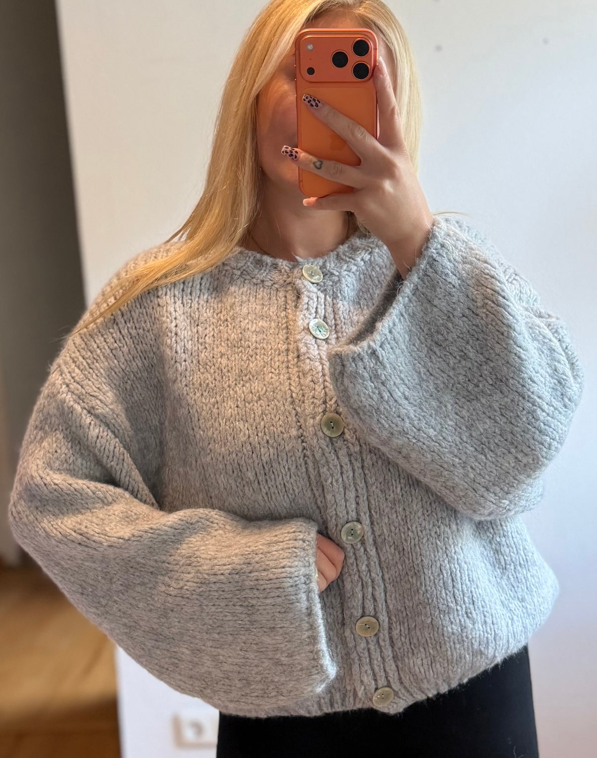 Cardigan Grey