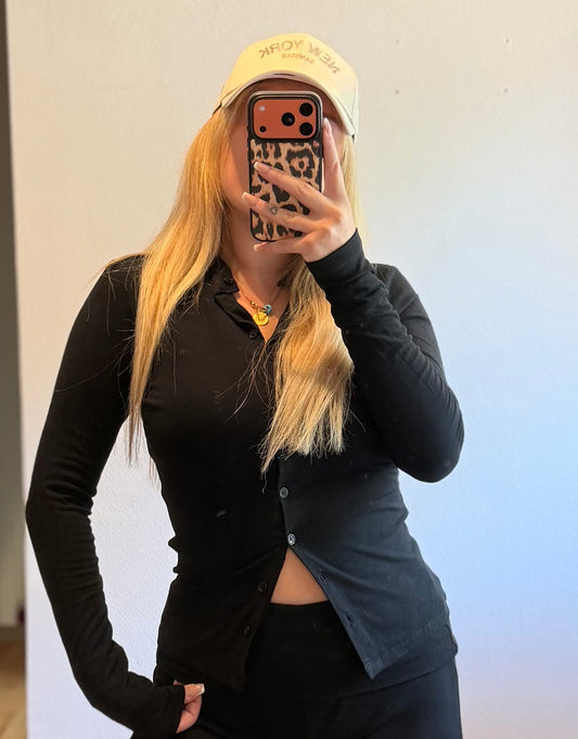 Basic Knöpfchen Black