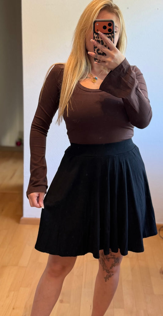 Hosenrock Black Vika