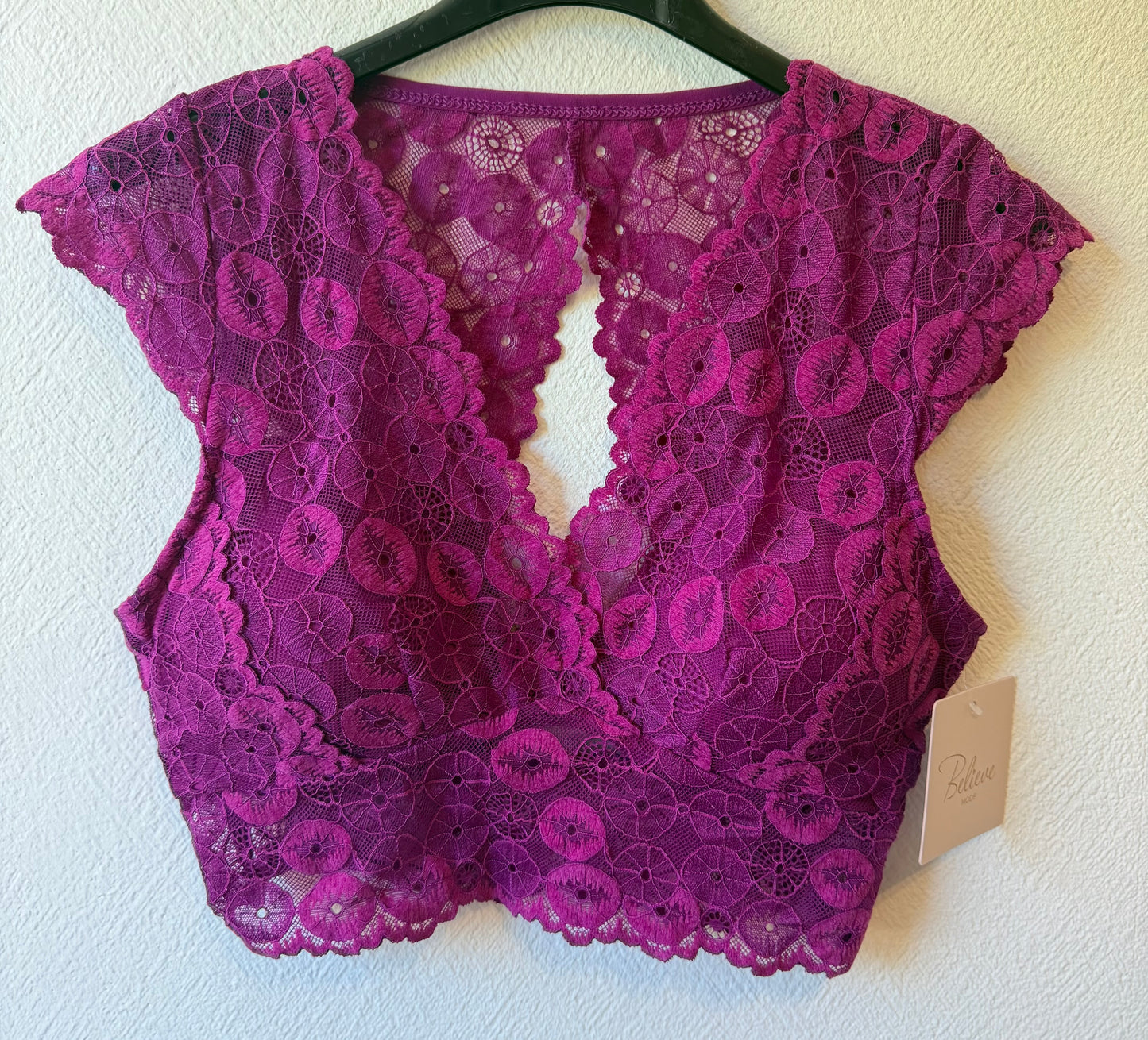 Spitzen Top mit Cups Lila