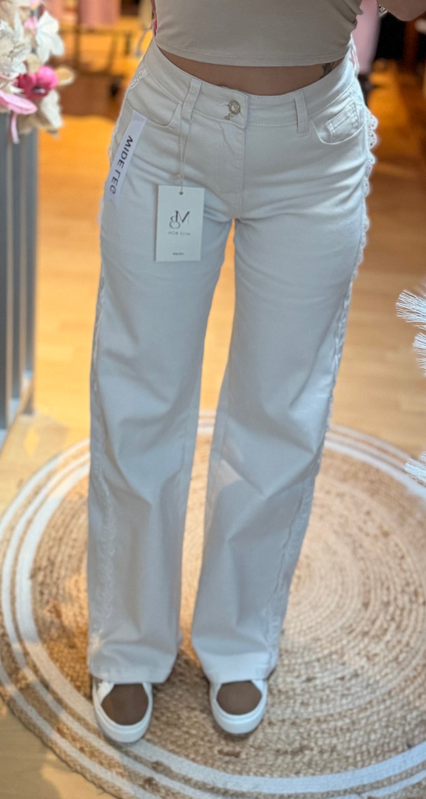 WIDE LEG‘beige Spitze