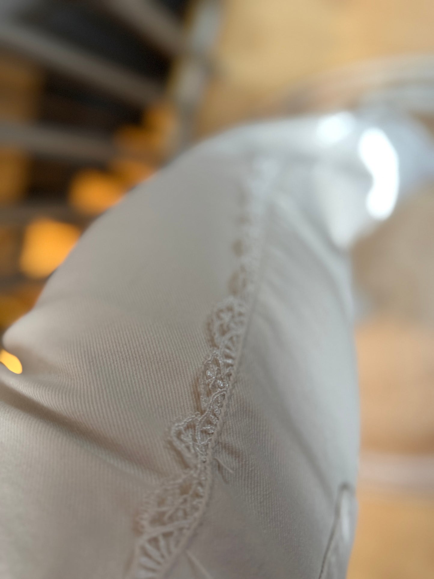 WIDE LEG‘beige Spitze