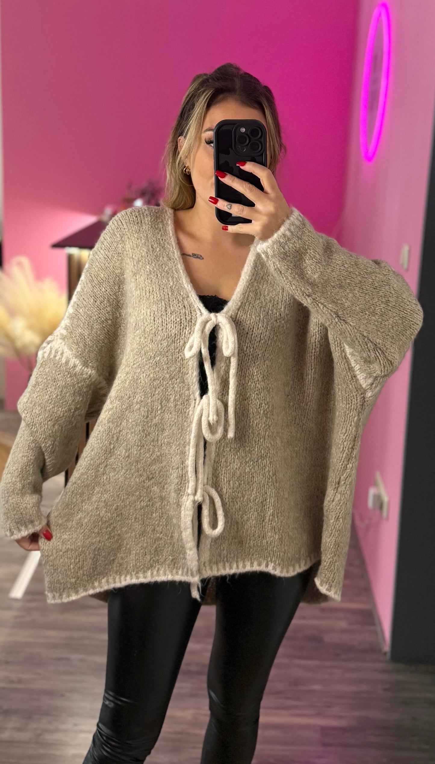 Creme Cardigan