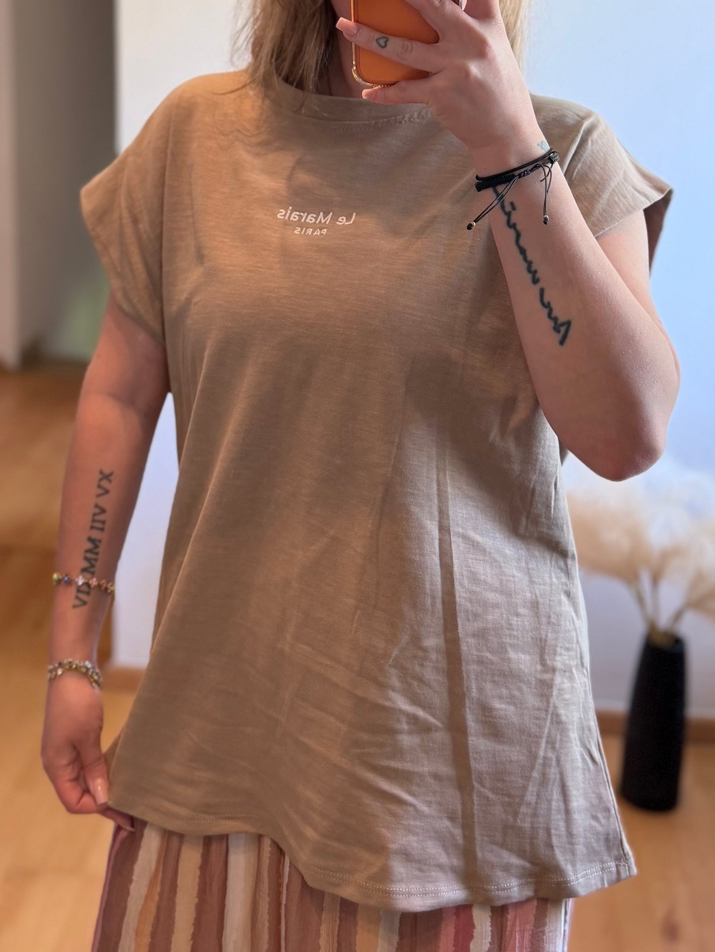 LE MARAIS Shirt