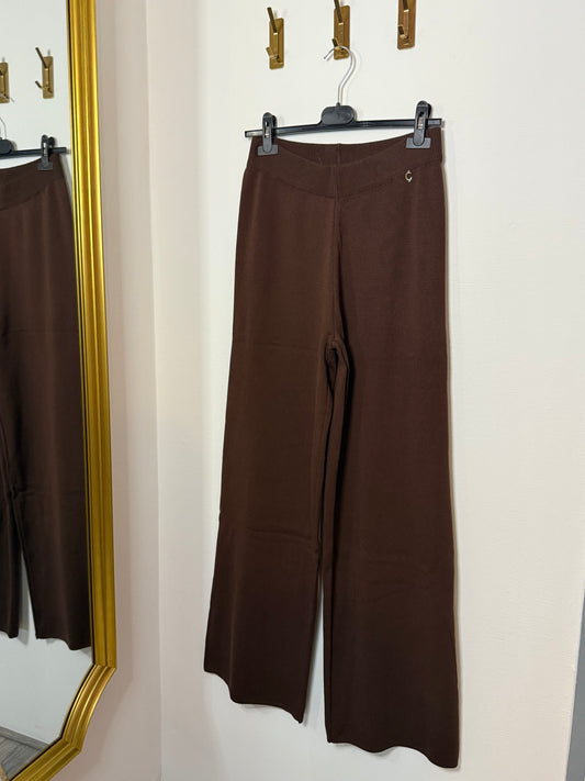 C Hose braun