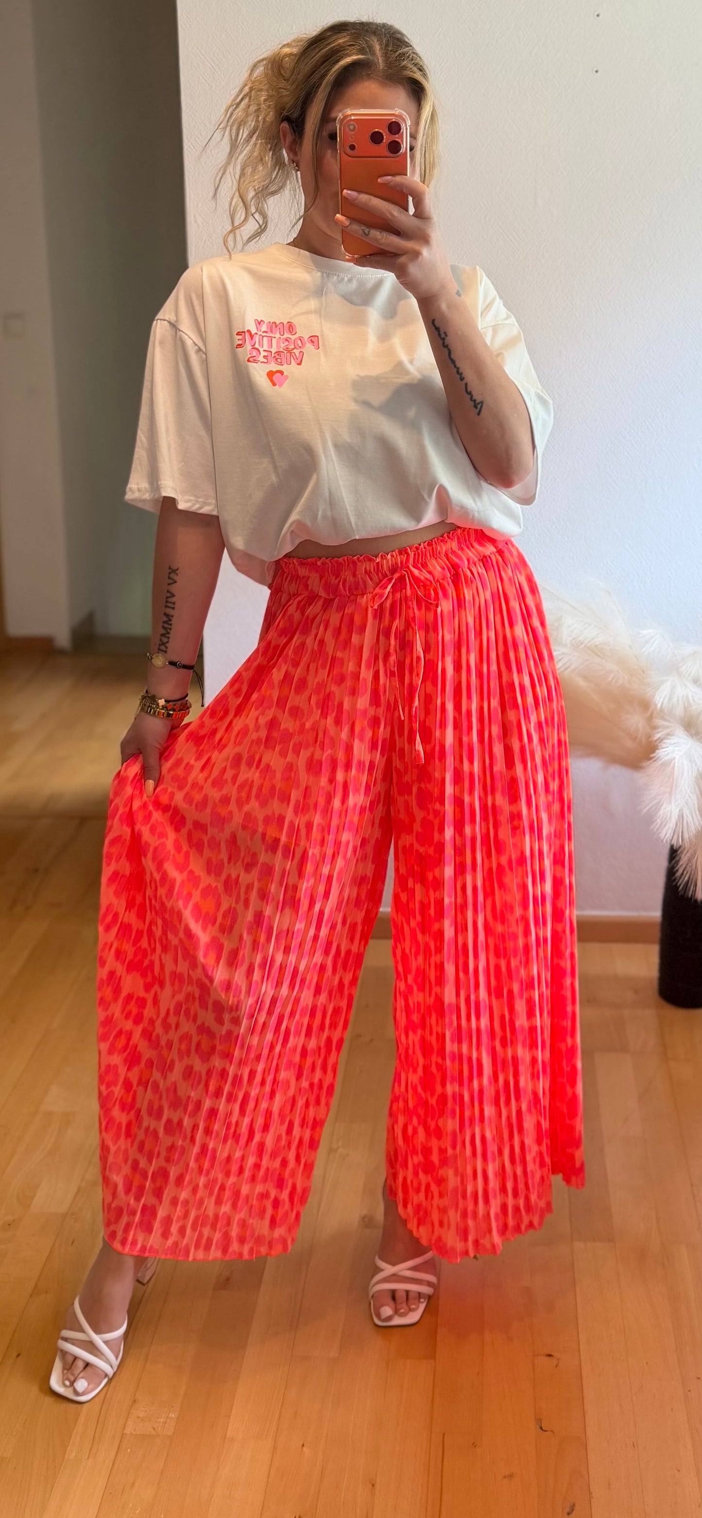 Plissee Hose Leo Neon