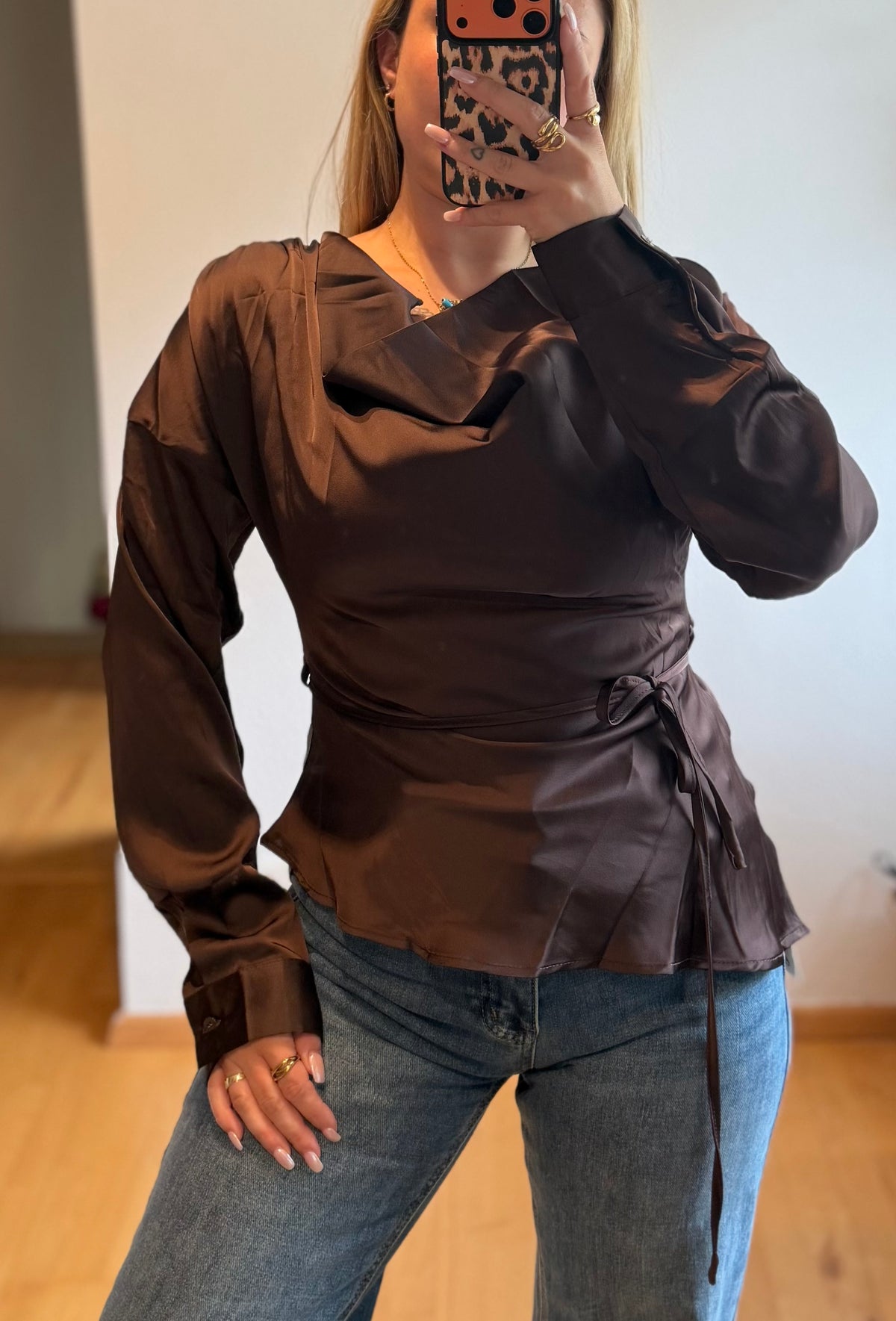 Satin Bluse
