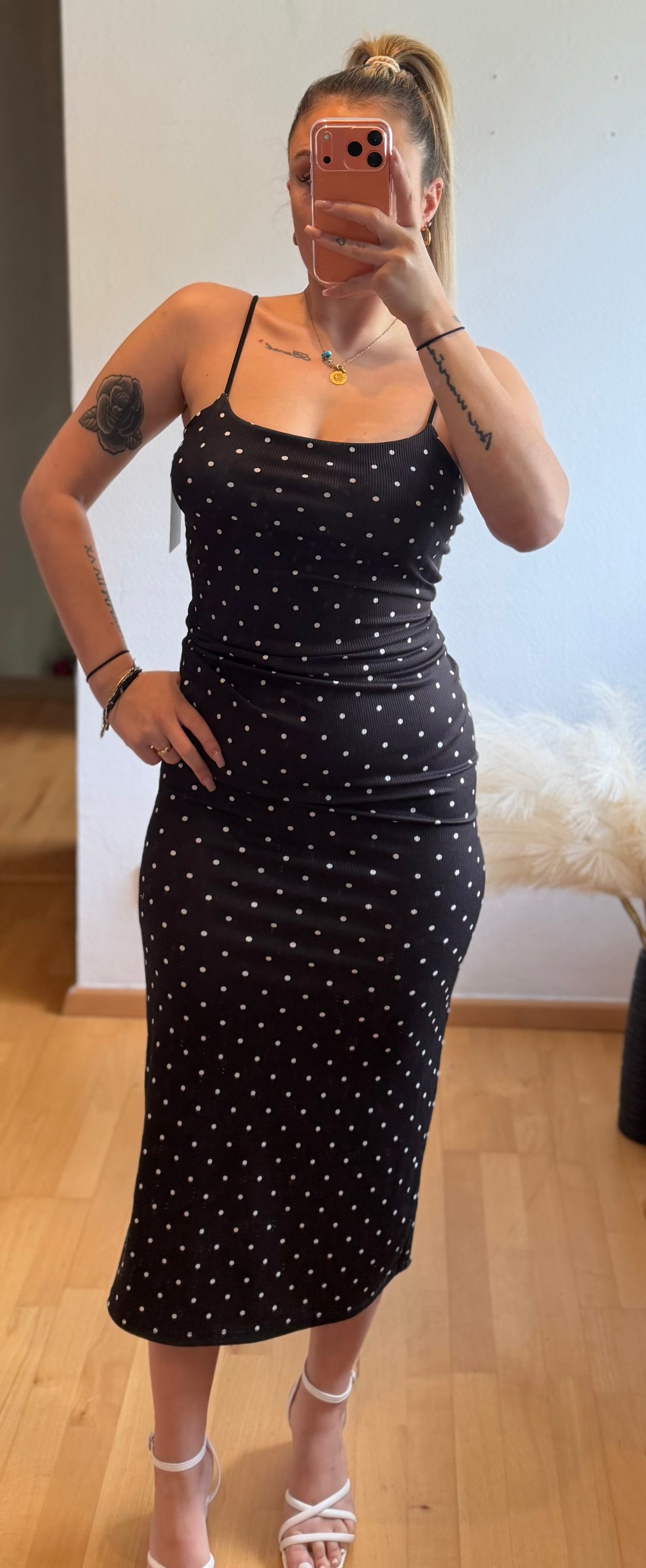 Pünktchen Kleid Black