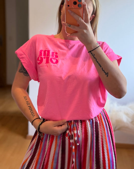 AMORE Pink Neon Shirt