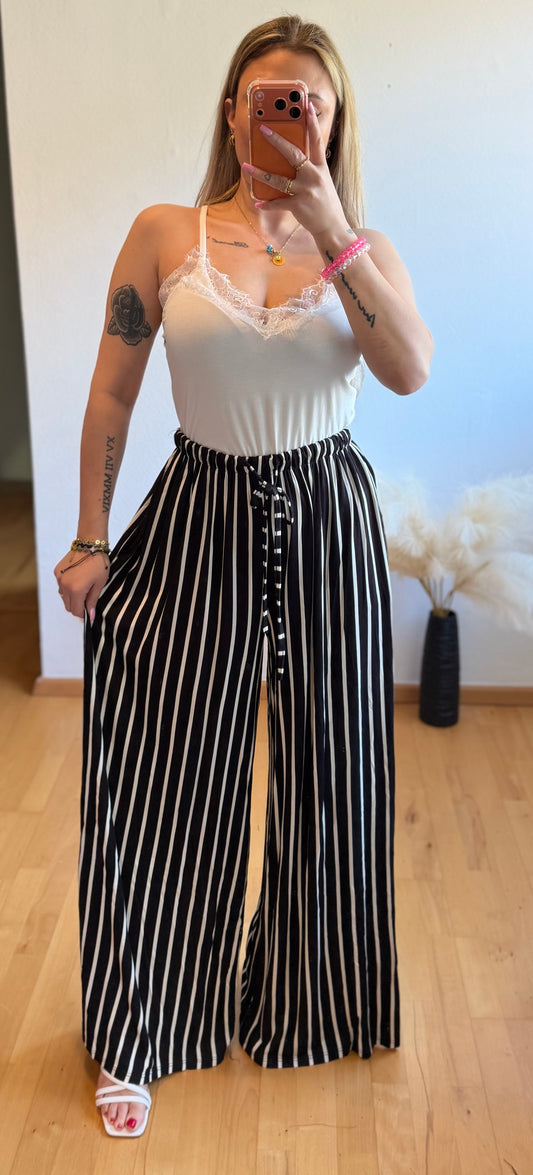 Hose Vika Schwarz/weiss