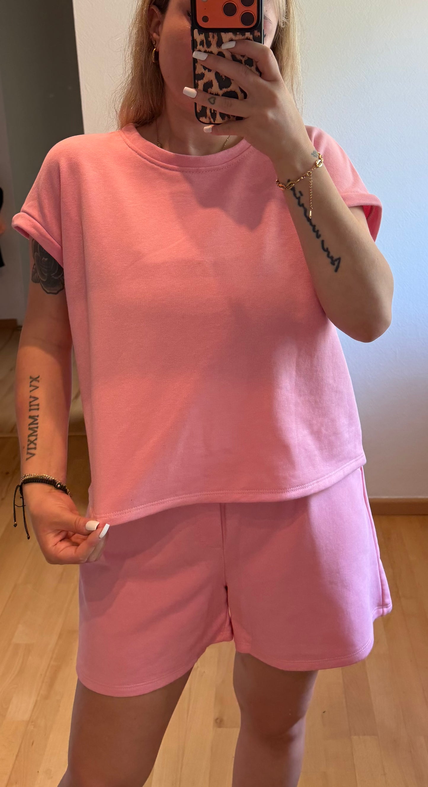 SET rosa